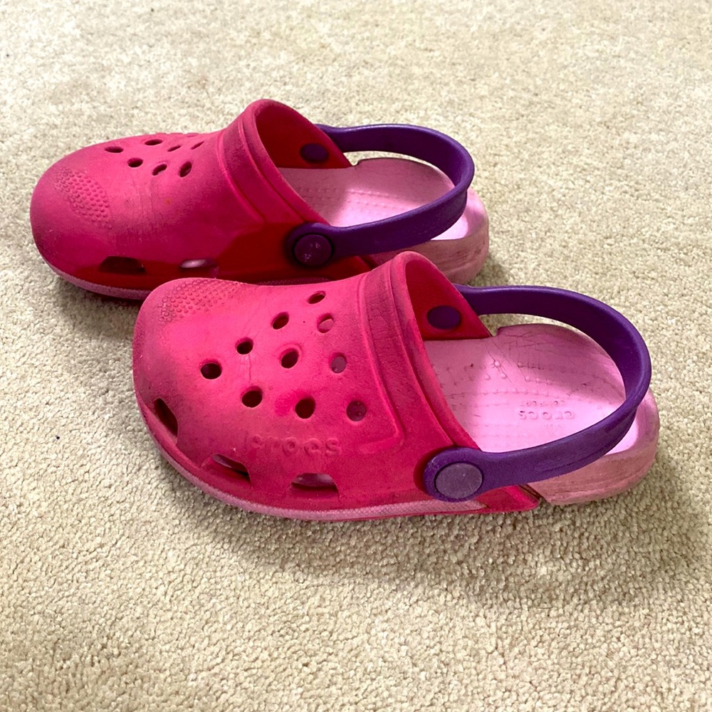 Crocs  toddler size  11T